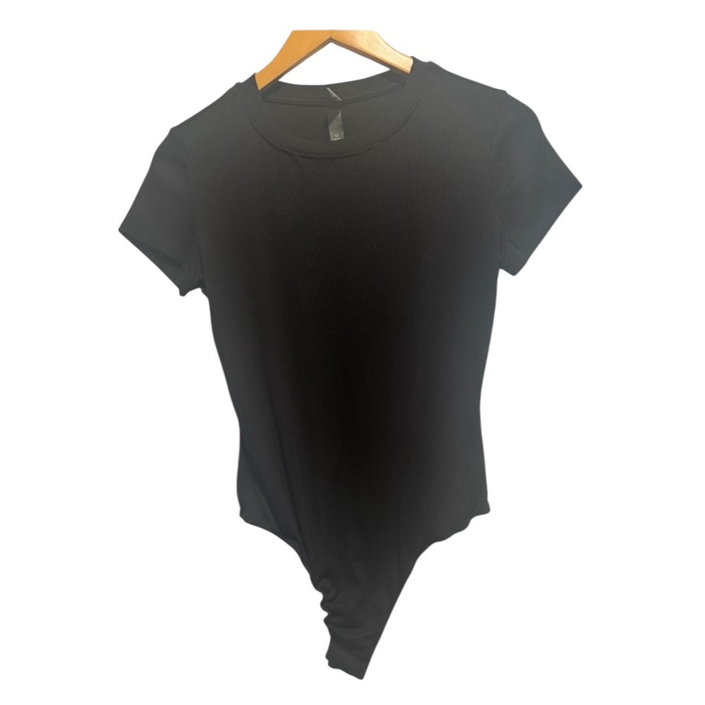 ALYA Black Ribbed Bodysuit Medium